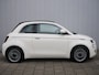 Fiat 500C Urban 42 kWh 119 Pk Automaat Apple Carplay / DAB / Camera / SOH 95,5%