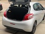 Peugeot 208 1.2 VTi Access/ nap/ dealeronderhouden/ 1jaar apk/ airco/ navi/ zeer nette auto.