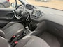 Peugeot 208 1.2 VTi Access/ nap/ dealeronderhouden/ 1jaar apk/ airco/ navi/ zeer nette auto.