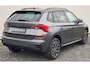 Skoda Kamiq 1.0 TSI Selection Camera achter - Keyless entree - Apple Carplay - Zwarte gril - 17 inch Wielen - Winter Pack - Keyless start - Privacy Glass - Virtual Desk - Zwart dak en A Stijl