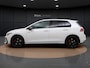 Volkswagen Golf 2.0 TSI GTI | Pano Dak | Harman & Kardon | Head-Up Display | Trekhaak | Camera | ACC | Stuur-/Stoelverwarming | 19'' |