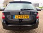 Skoda Fabia Combi 1.0 Style met parkeersensoren en bluetooth en cruise controle en airco