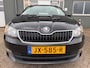 Skoda Fabia Combi 1.0 Style met parkeersensoren en bluetooth en cruise controle en airco