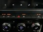 Renault Captur 1.3 TCe 130 Zen Stoelverwarming, Trekhaak, Clima, Apple carplay/Android Auto