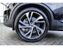 Volvo XC40 1.5 T4 Recharge R-Design |trekhaak|leder|dealer onderhouden|dodehoek detector|