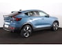 Volvo C40 Extended Range Ultimate 82 kWh - Panoramadak - IntelliSafe Assist & Surround - 360º Camera - Harman/Kardon audio - Verwarmde voorstoelen & stuur - Parkeersensoren voor & achter - Elektr. bedienb. voorstoelen met geheugen links - Warmtepomp - Extra getint glas - Inklapbare trekhaak - 19' LMV