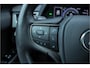 Lexus UX 250h Preference Line |facelift|stoelverwarming|dodehoek|parkeersensoren|dealer onderhouden|
