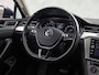 Volkswagen Passat Variant 1.4 TSI ACT Highline 150Pk Automaat (APPLE CARPLAY, GROOT NAVI, CLIMATE, CAMERA, SPORTSTOELEN, GETINT GLAS, KEYLESS START, ADAPTIVE CRUISE,