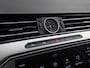 Volkswagen Passat Variant 1.4 TSI ACT Highline 150Pk Automaat (APPLE CARPLAY, GROOT NAVI, CLIMATE, CAMERA, SPORTSTOELEN, GETINT GLAS, KEYLESS START, ADAPTIVE CRUISE,