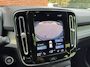 Volvo XC40 1.5 T4 Recharge Inscription | Stoel-/ stuurwielverwarming | Trekhaak, inklapbaar | Lederen bekleding | Achteruitrijcamera | 19 inch. lichtmetalen velgen | Treeplanken | Adaptieve cruise control | BLIS | Apple carplay/ Android auto