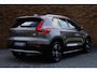 Volvo XC40 1.5 T4 Recharge Inscription | Stoel-/ stuurwielverwarming | Trekhaak, inklapbaar | Lederen bekleding | Achteruitrijcamera | 19 inch. lichtmetalen velgen | Treeplanken | Adaptieve cruise control | BLIS | Apple carplay/ Android auto