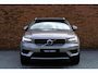 Volvo XC40 1.5 T4 Recharge Inscription | Stoel-/ stuurwielverwarming | Trekhaak, inklapbaar | Lederen bekleding | Achteruitrijcamera | 19 inch. lichtmetalen velgen | Treeplanken | Adaptieve cruise control | BLIS | Apple carplay/ Android auto