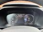 Volvo XC40 1.5 T4 Recharge Inscription | Stoel-/ stuurwielverwarming | Trekhaak, inklapbaar | Lederen bekleding | Achteruitrijcamera | 19 inch. lichtmetalen velgen | Treeplanken | Adaptieve cruise control | BLIS | Apple carplay/ Android auto