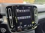 Volvo XC40 1.5 T4 Recharge Inscription | Stoel-/ stuurwielverwarming | Trekhaak, inklapbaar | Lederen bekleding | Achteruitrijcamera | 19 inch. lichtmetalen velgen | Treeplanken | Adaptieve cruise control | BLIS | Apple carplay/ Android auto