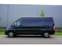 Peugeot Boxer 335 2.2 BlueHDi 140 L3H2 Premium in Topstaat |1e eigenaar |Camera |Cruise |Navi |Airco |Metallic |3500 KG |EURO6D |BPM voordeel! |Lage km-stand
