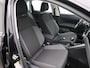 Volkswagen Polo 1.0 TSI Life 95 PK | Apple Carplay | Android Auto | Airco | Parkeersensoren | Stoelverwarming | 15'' LM velgen | Digitale Cockpit | App Connect |