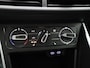 Volkswagen Polo 1.0 TSI Life 95 PK | Apple Carplay | Android Auto | Airco | Parkeersensoren | Stoelverwarming | 15'' LM velgen | Digitale Cockpit | App Connect |