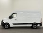 Renault Master T33 2.3 dCi 135 L2H2 Airco Cruise control Parkeersensoren Navigatie Trekhaak