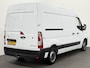 Renault Master T33 2.3 dCi 135 L2H2 Airco Cruise control Parkeersensoren Navigatie Trekhaak