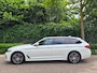 BMW 5-Serie Touring 530e M Sport LED CarPlay Elek. Stoelen 100% dealer onderhouden 530e Business Edition Plus