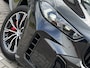 BMW X5 xDrive50e High Executive M Sport | Sky Lounge | Achteras Besturing | BMW Nieren Iconic Glow | Head-UP | Panodak Sky Lounge | Luchtvering | Soft Close | Harman-Kardon | 360 Camera | Trekhaak | Park Assist Prof | Individual Leder Merino | Zwarte Hemel |