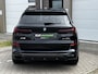 BMW X5 xDrive50e High Executive M Sport | Sky Lounge | Achteras Besturing | BMW Nieren Iconic Glow | Head-UP | Panodak Sky Lounge | Luchtvering | Soft Close | Harman-Kardon | 360 Camera | Trekhaak | Park Assist Prof | Individual Leder Merino | Zwarte Hemel |