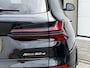 BMW X5 xDrive50e High Executive M Sport | Sky Lounge | Achteras Besturing | BMW Nieren Iconic Glow | Head-UP | Panodak Sky Lounge | Luchtvering | Soft Close | Harman-Kardon | 360 Camera | Trekhaak | Park Assist Prof | Individual Leder Merino | Zwarte Hemel |
