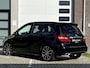 Mercedes-Benz B-klasse 180 Business Solution AMG Upgrade Edition | Airco | Navigatie | Achteruitrijdcamera | Sport Int | 18" AMG Velgen | Wegklapbare Trekhaak | 1e Eigenaar!