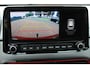 Hyundai Kona 1.6 GDI HEV Fashion Sport, Rosso Color Package, Trekhaak, Donker glas + zwarte hemel, Navi, App connect, Pdc voor + achter + camera, Cruise, Clima, Dode hoek detectie