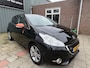 Peugeot 208 1.2 PureTech Roland Garros