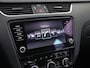 Skoda Octavia Combi 1.0 TSI Greentech Sport (APPLE CARPLAY, GROOT NAVI, CLIMATE, STOELVERWARMING, SPORTSTOELEN, GETINT GLAS, PARKEERSENSOREN, CRUISE, NIEUWSTAAT)