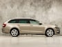 Skoda Octavia Combi 1.0 TSI Greentech Sport (APPLE CARPLAY, GROOT NAVI, CLIMATE, STOELVERWARMING, SPORTSTOELEN, GETINT GLAS, PARKEERSENSOREN, CRUISE, NIEUWSTAAT)