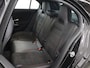 Mercedes-Benz A-klasse 200 Business Solution AMG | Panoramadak | Spiegelpakket | Stoelverwarming |