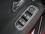 Mercedes-Benz A-klasse 200 Business Solution AMG | Panoramadak | Spiegelpakket | Stoelverwarming |