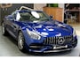 Mercedes-Benz AMG-GT Roadster 4.0 V8 350kW/476pk DCT7 DISTRONIC + BURMESTER + SOFTLEDER + AIRSCARF + CAMERA + DODEHOEK MELDER + PRE-SAFE + AMG PERF. UITLAAT + RIDE MODES + KEYLESS ENTRY&GO + PARKSENSOREN V&A + FOLIE VOORBUMPER + 19"/20" AMG-VELGEN GEPOLIJST!