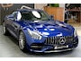 Mercedes-Benz AMG-GT Roadster 4.0 V8 350kW/476pk DCT7 DISTRONIC + BURMESTER + SOFTLEDER + AIRSCARF + CAMERA + DODEHOEK MELDER + PRE-SAFE + AMG PERF. UITLAAT + RIDE MODES + KEYLESS ENTRY&GO + PARKSENSOREN V&A + FOLIE VOORBUMPER + 19"/20" AMG-VELGEN GEPOLIJST!