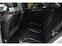 Mercedes-Benz ML-klasse 350 | 306PK | Schuifdak | Leder | Camera | Keyless Een indrukwekkend exemplaar van de Mercedes-Benz M-Klasse 350 met de krachtige 3.5 V6 benzinemotor met 306 pk, gekoppeld aan een comfortabele automatische transmissie. Een echte SUV voor wie