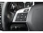 Mercedes-Benz ML-klasse 350 | 306PK | Schuifdak | Leder | Camera | Keyless Een indrukwekkend exemplaar van de Mercedes-Benz M-Klasse 350 met de krachtige 3.5 V6 benzinemotor met 306 pk, gekoppeld aan een comfortabele automatische transmissie. Een echte SUV voor wie