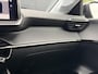 Peugeot 208 Allure 1.2 Hybrid 110PK e-DCS6 Automaat Navigatie, Rondomzichtcamera, Climate Control, Cruise Control, Parkeersensoren