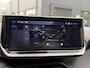 Peugeot 208 Allure 1.2 Hybrid 110PK e-DCS6 Automaat Navigatie, Rondomzichtcamera, Climate Control, Cruise Control, Parkeersensoren