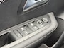 Peugeot 208 Allure 1.2 Hybrid 110PK e-DCS6 Automaat Navigatie, Rondomzichtcamera, Climate Control, Cruise Control, Parkeersensoren