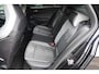 Volkswagen Golf 1.5 eTSI R-Line 150PK Automaat Stoel,- Stuurverwarm. I Camera I VOL
