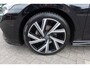 Volkswagen Golf 1.5 eTSI R-Line 150PK Automaat Stoel,- Stuurverwarm. I Camera I VOL