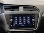 Volkswagen Tiguan Allspace 1.5 TSI 2x R-Line Blackstyle / 150pk / Panorama dak / Rondomzicht camera / Stoelverwarming / Leder /