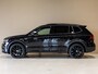 Volkswagen Tiguan Allspace 1.5 TSI 2x R-Line Blackstyle / 150pk / Panorama dak / Rondomzicht camera / Stoelverwarming / Leder /