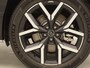 Jeep Compass First Edition 74 kWh | Direct Leverbaar | Panoramdak Gratis | NAVI | Stoelverwarming + Stoelventilatie |