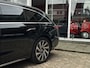 Mercedes-Benz E-klasse Estate 300 e Exclusive Line Wit leder/Panorama/Trekh/Burnmester 4D .