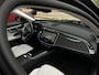 Mercedes-Benz E-klasse Estate 300 e Exclusive Line Wit leder/Panorama/Trekh/Burnmester 4D .
