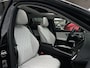 Mercedes-Benz E-klasse Estate 300 e Exclusive Line Wit leder/Panorama/Trekh/Burnmester 4D .