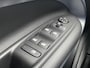 Jeep Avenger 1.2T 4xe 136pk The North Face | Automaat | All Season Banden | Adaptieve Cruise Control | Dode Hoek Detectie | Lane Assist | Parkeercamera | Parkeersensoren Voor & Achter | Navigatie | Apple Carplay | Stoelverwarming | DAB |